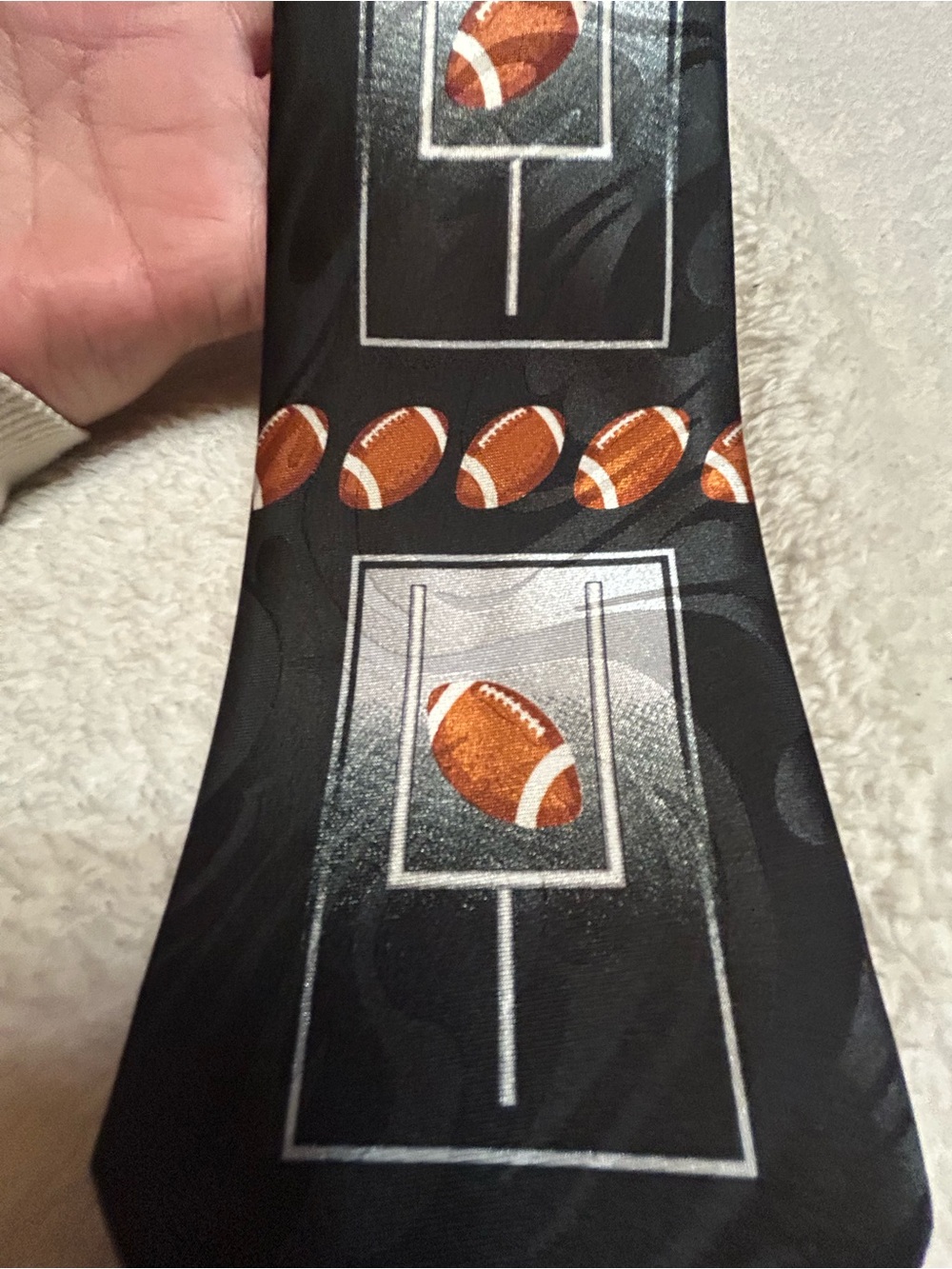 🎁3 for $30 - Football & Goalpost Necktie